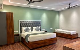 Palm Mystic Inn - Indiranagar